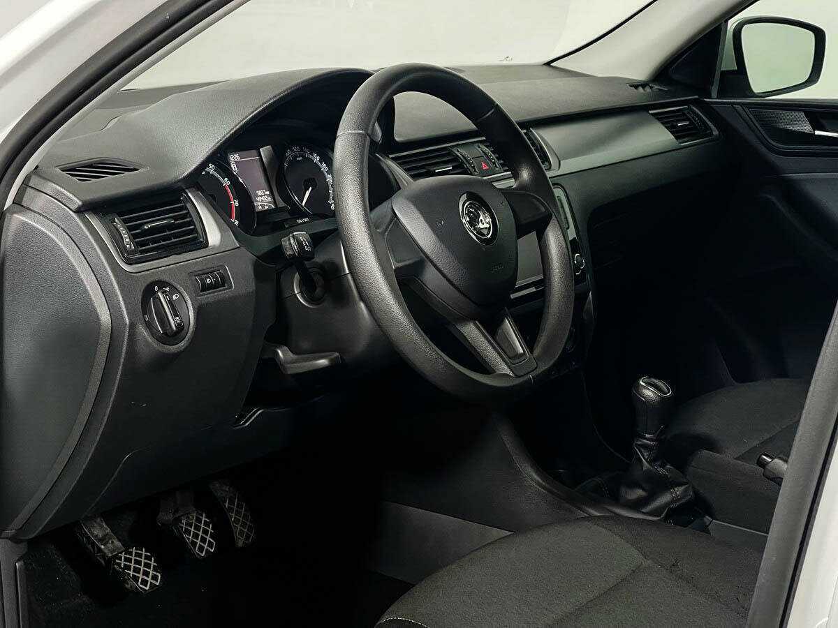 Купить Skoda Rapid, 2019, 49 399 км, фото №11