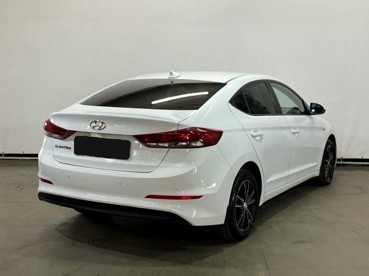 Купить Hyundai Elantra, 2017, 190 122 км, фото №5