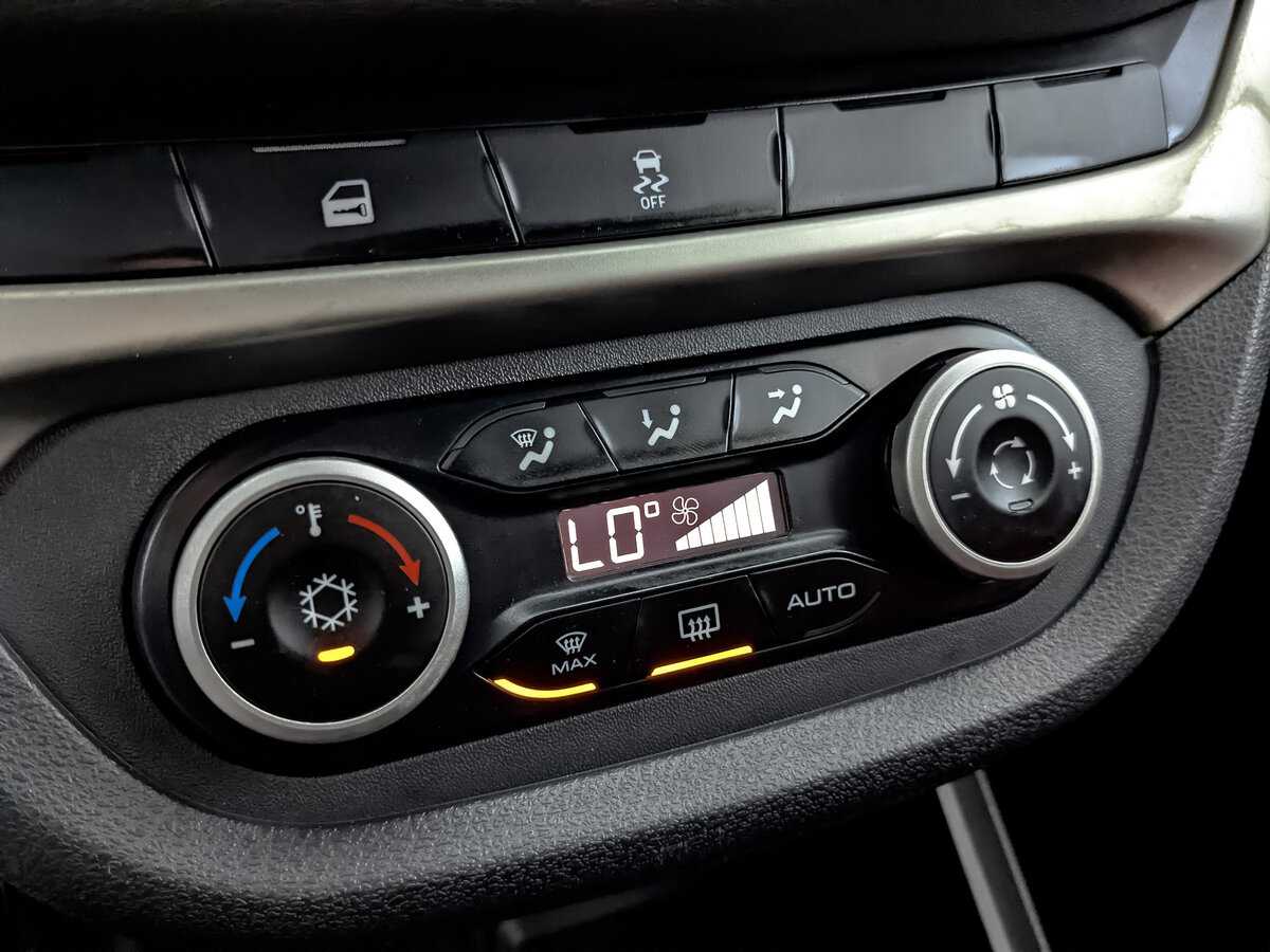 Купить Lada (ВАЗ) Vesta Sport, 2019, 91 975 км, фото №22