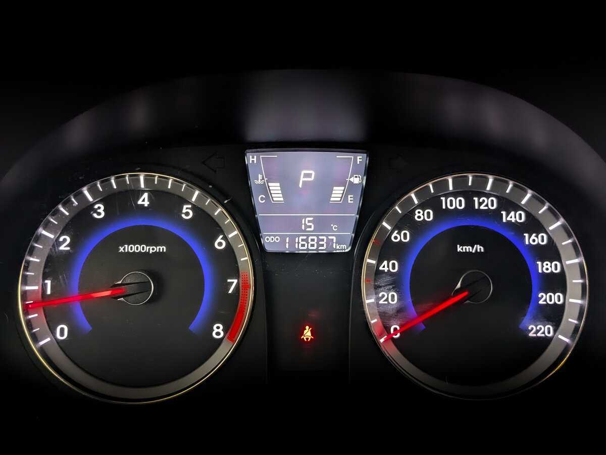 Купить Hyundai Solaris, 2012, 116 845 км, фото №11