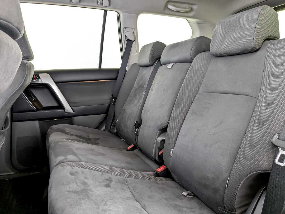 Купить Toyota Land Cruiser Prado, 2012, 203 489 км, фото №10