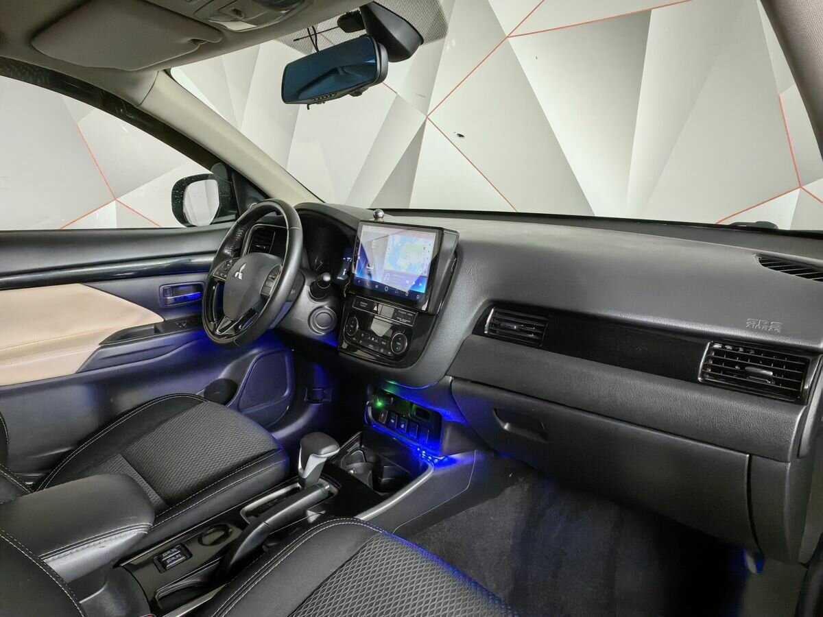 Купить Mitsubishi Outlander, 2019, 79 282 км, фото №9