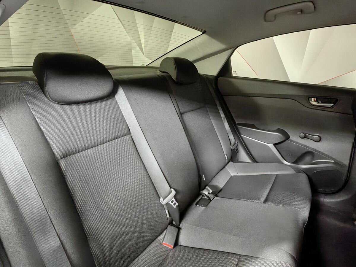 Купить Hyundai Solaris, 2017, 35 489 км, фото №13