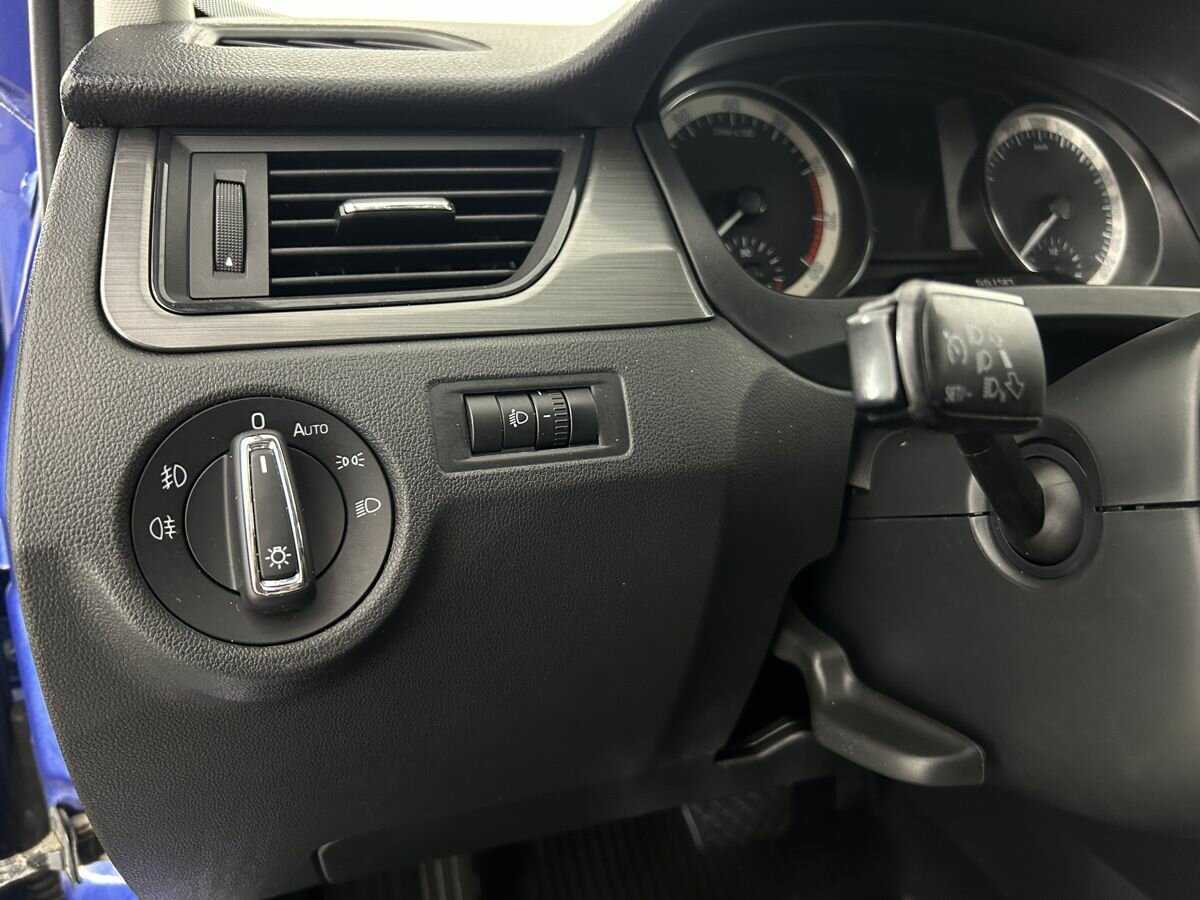 Купить Skoda Rapid, 2019, 96 878 км, фото №9