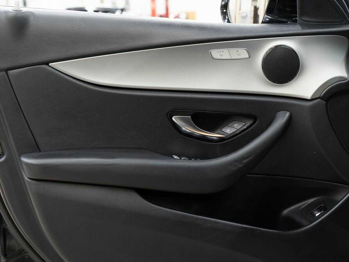 Купить Mercedes-Benz E-Класс 200 d, 2018, 177 251 км, фото №11