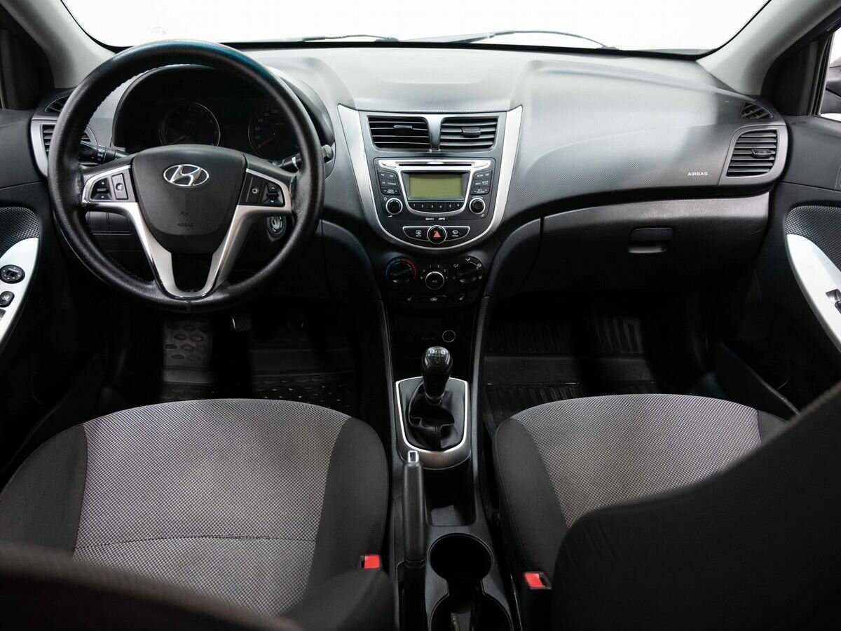 Купить Hyundai Solaris, 2013, 117 000 км, фото №13