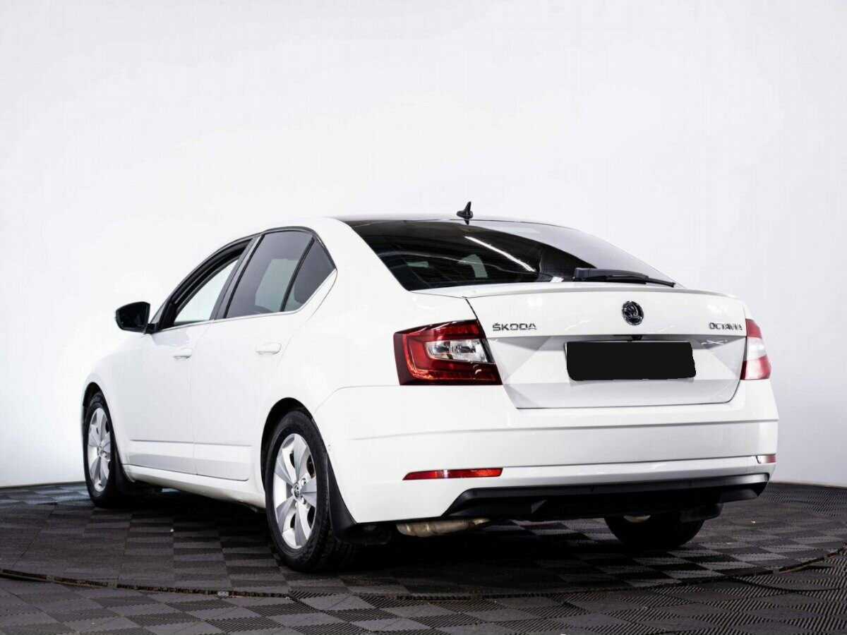 Купить Skoda Octavia, 2017, 83 100 км, фото №4