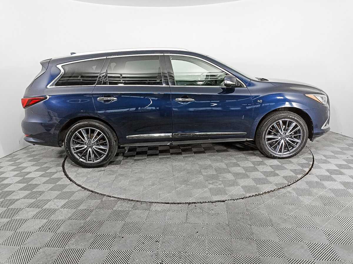 Купить Infiniti QX60, 2018, 158 378 км, фото №4