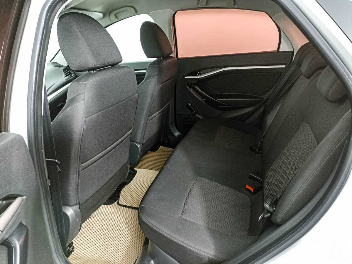 Купить Lada (ВАЗ) Vesta, 2017, 181 415 км, фото №12