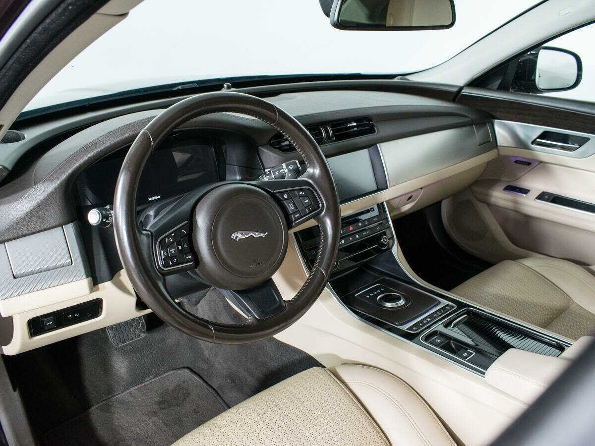 Купить Jaguar XF, 2016, 124 500 км, фото №13