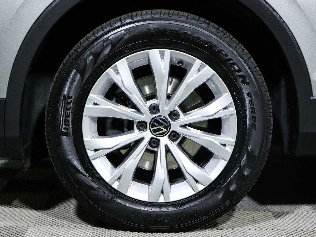 Купить Volkswagen Tiguan, 2021, 72 990 км, фото №18