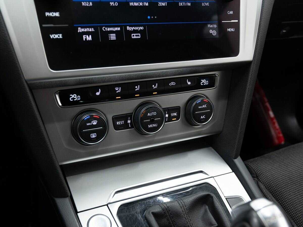 Купить Volkswagen Passat, 2018, 225 564 км, фото №18