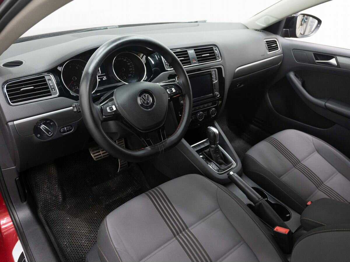 Купить Volkswagen Jetta, 2016, 170 000 км, фото №7