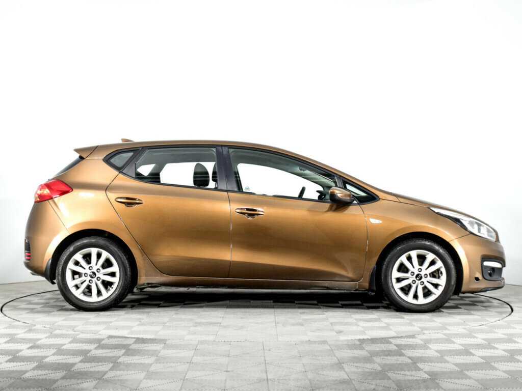 Купить Kia Ceed, 2017, 142 250 км, фото №4