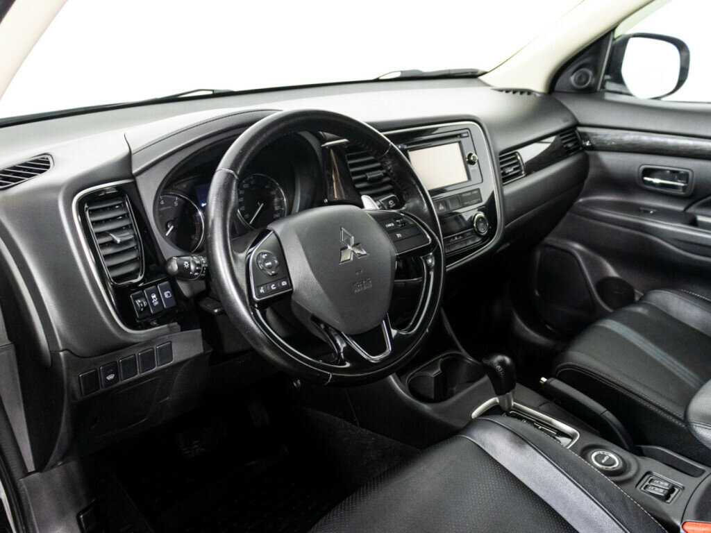 Купить Mitsubishi Outlander, 2016, 65 641 км, фото №11