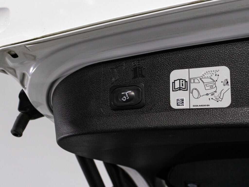 Купить Ford Kuga, 2019, 45 554 км, фото №16