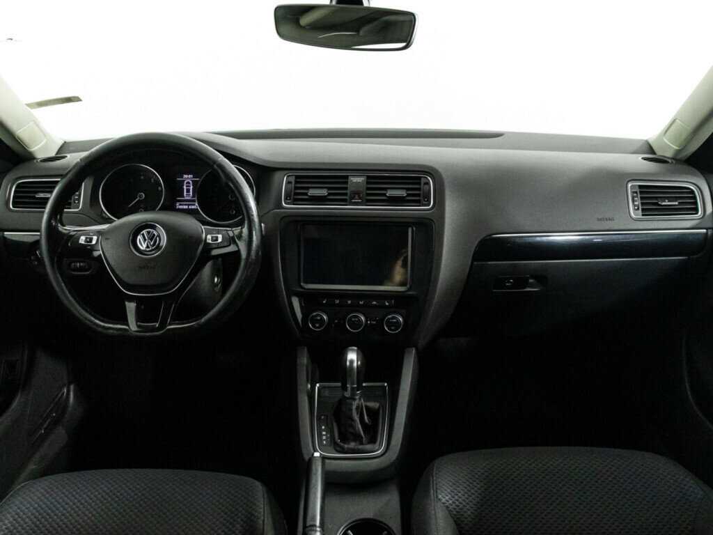 Купить Volkswagen Jetta, 2017, 210 180 км, фото №13