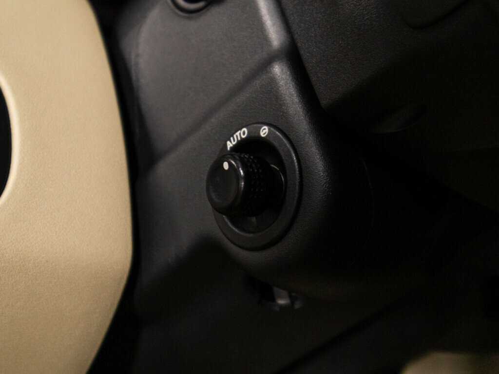 Купить Land Rover Discovery, 2013, 185 377 км, фото №21