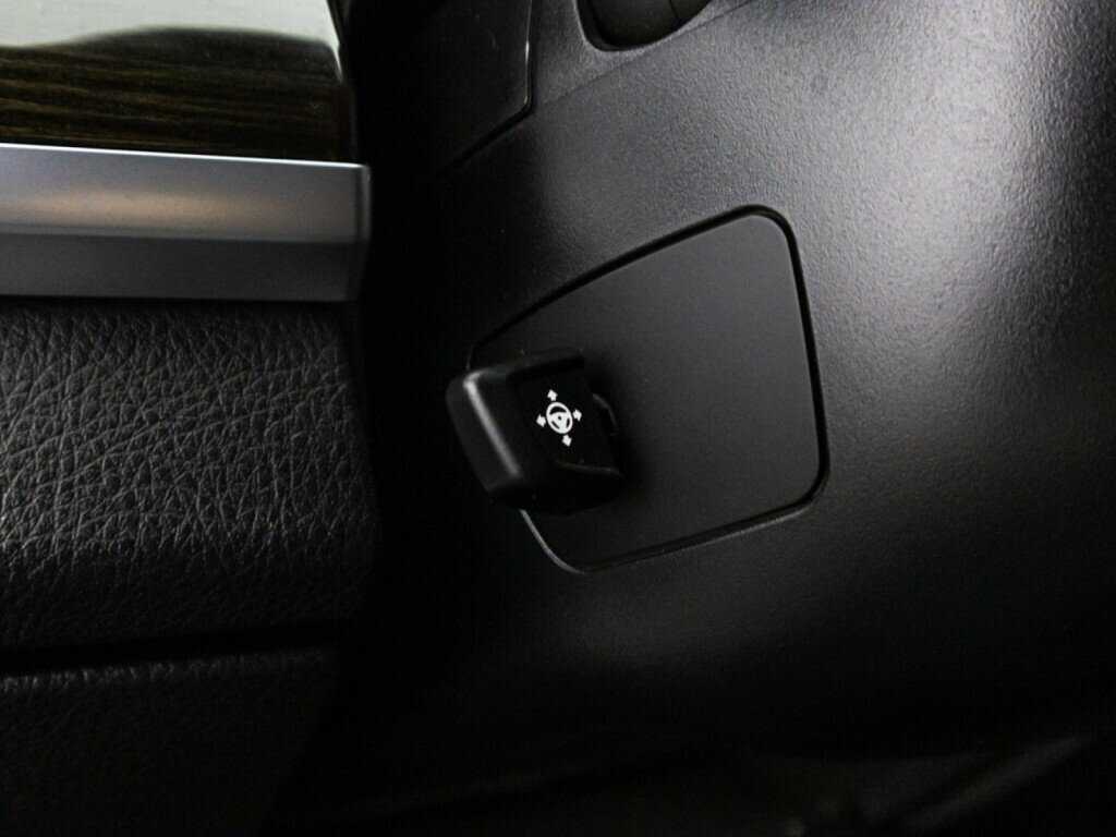 Купить BMW 7 серии 740d xDrive, 2012, 290 921 км, фото №19