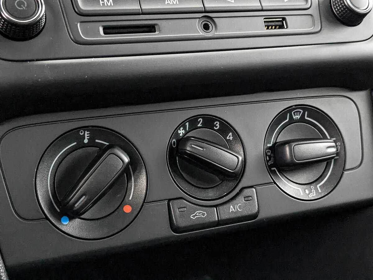 Купить Volkswagen Polo, 2015, 117 041 км, фото №21