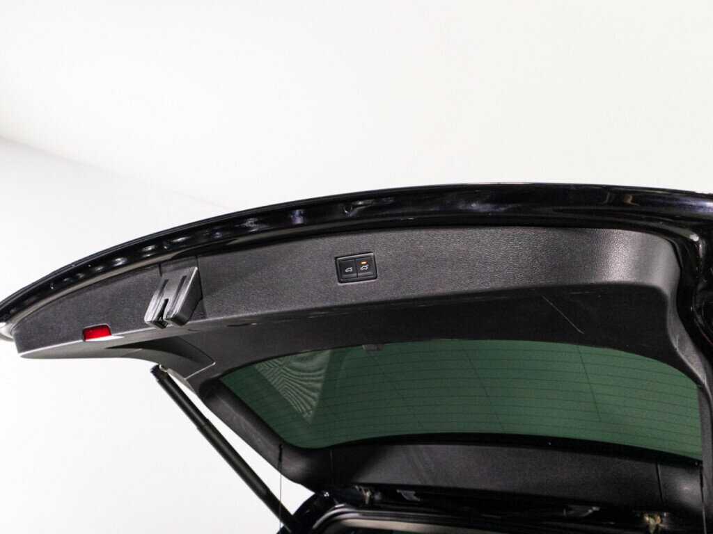 Купить Volkswagen Tiguan, 2019, 125 000 км, фото №16