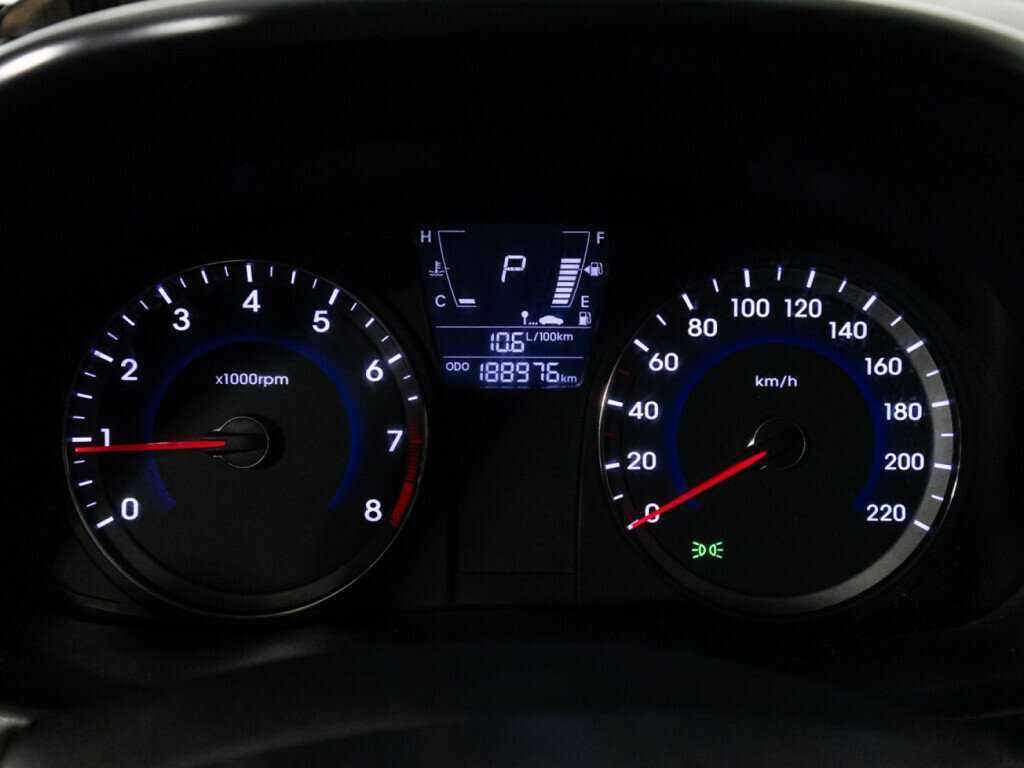 Купить Hyundai Solaris, 2013, 188 971 км, фото №12