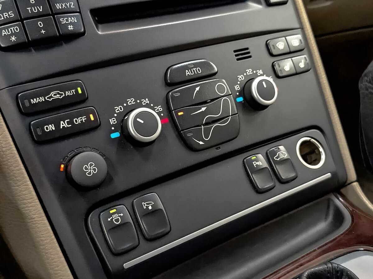 Купить Volvo XC90, 2012, 122 124 км, фото №19