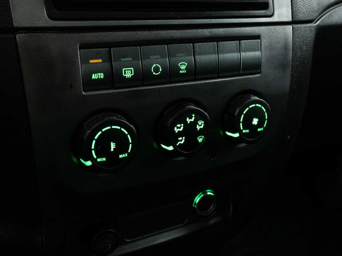 Купить УАЗ Patriot, 2016, 125 675 км, фото №15