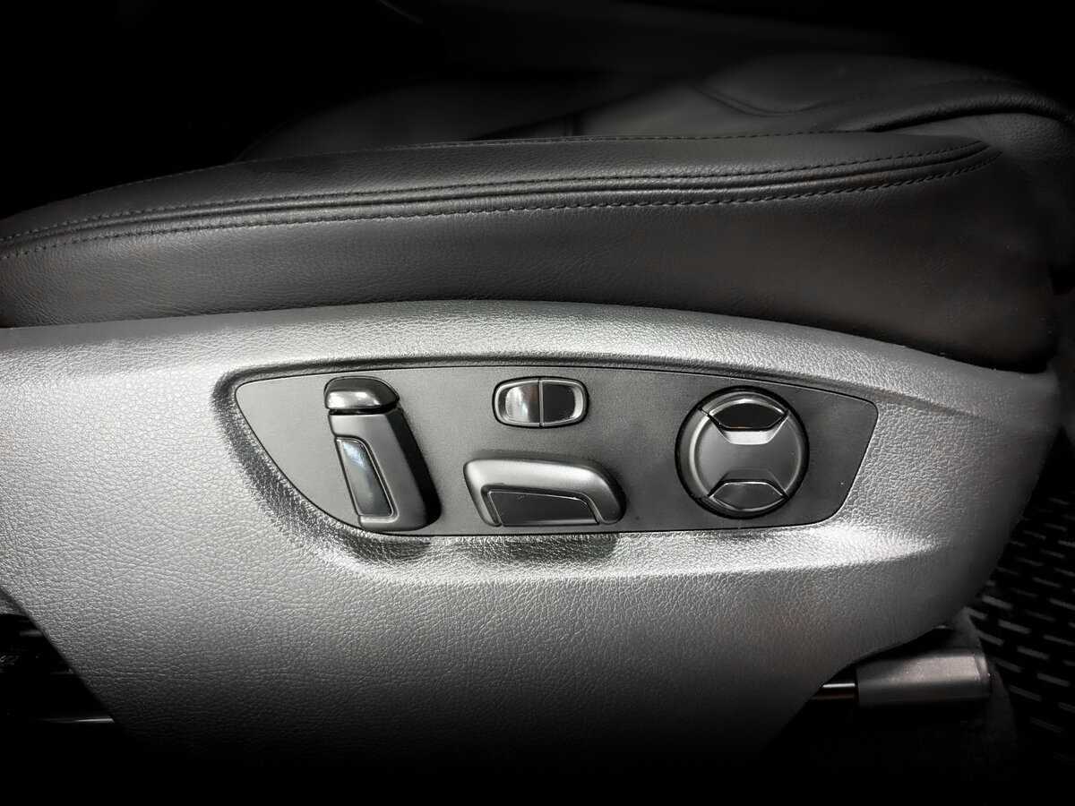 Купить Volkswagen Touareg, 2013, 166 675 км, фото №22