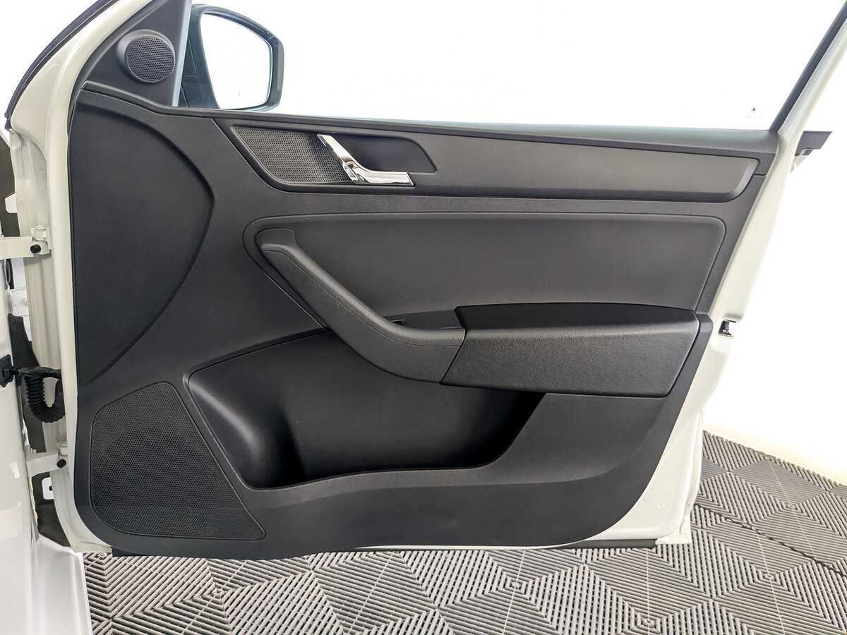 Купить Skoda Rapid, 2017, 182 550 км, фото №24