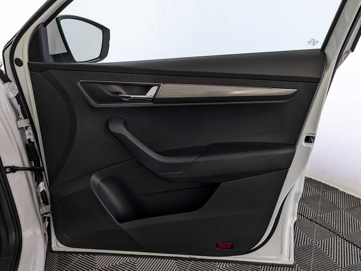 Купить Skoda Karoq, 2020, 86 205 км, фото №23