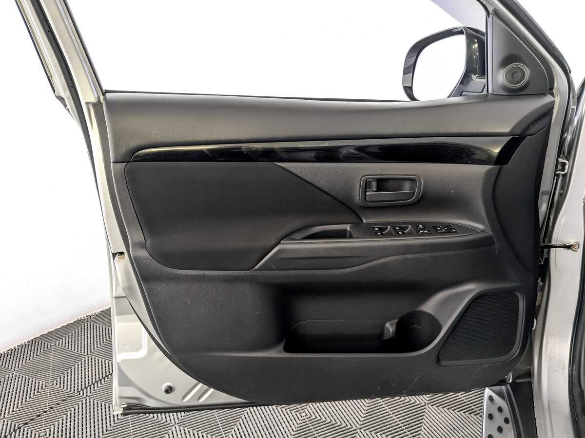 Купить Mitsubishi Outlander, 2019, 87 534 км, фото №19