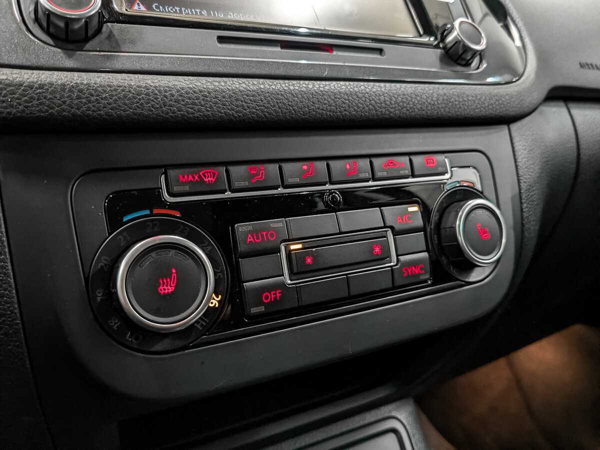 Купить Volkswagen Tiguan, 2015, 136 730 км, фото №26