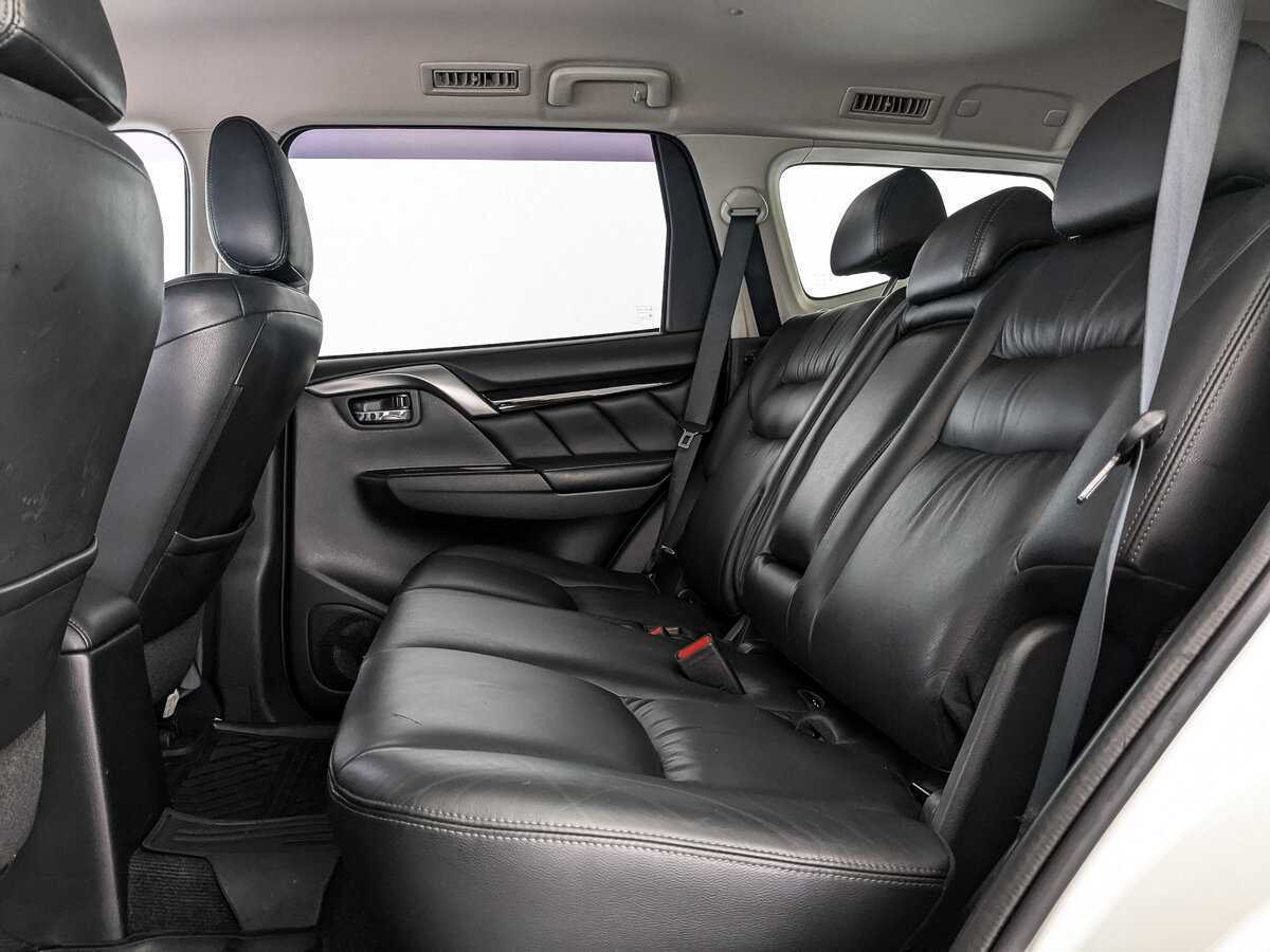 Купить Mitsubishi Pajero Sport, 2017, 187 635 км, фото №16