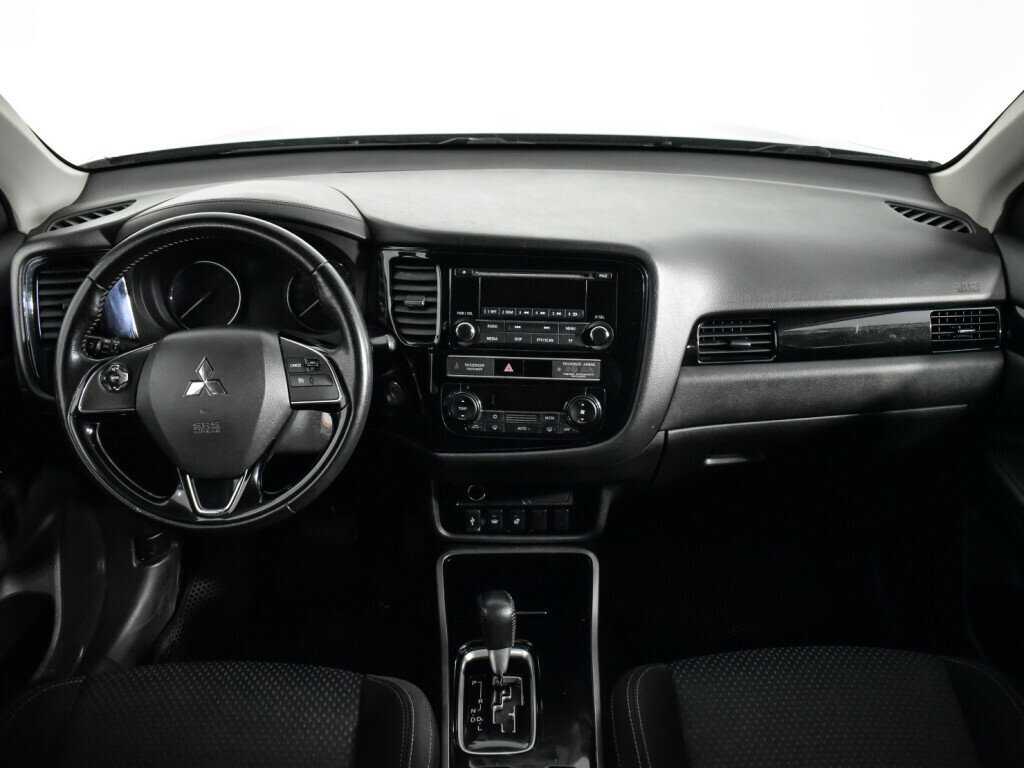 Купить Mitsubishi Outlander, 2019, 238 000 км, фото №12