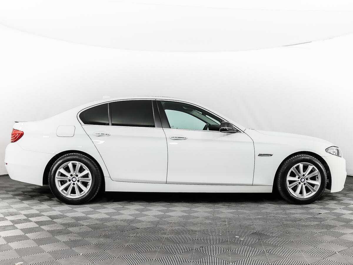 Купить BMW 5 серии 528i, 2014, 150 000 км, фото №4