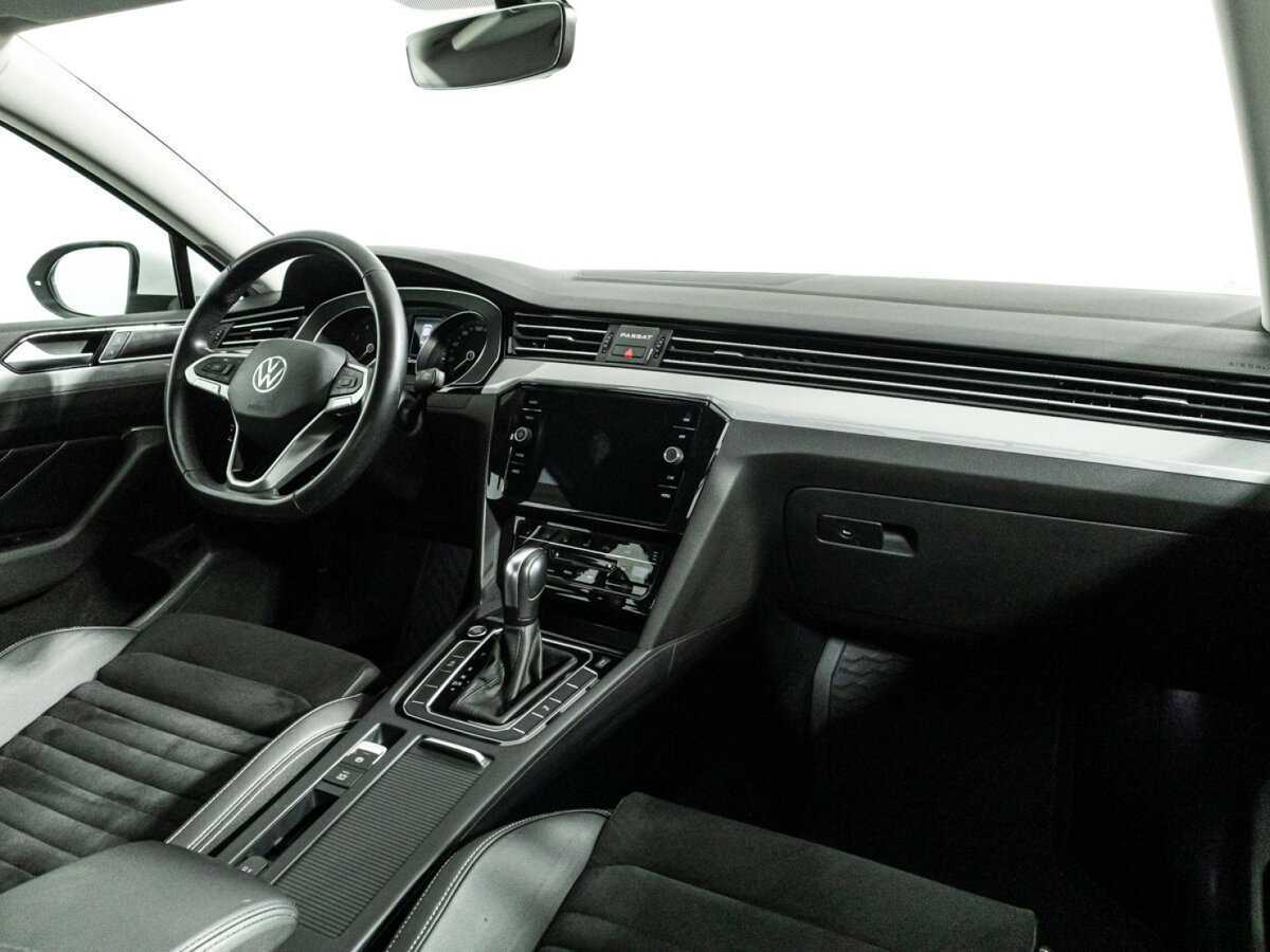 Купить Volkswagen Passat, 2020, 44 696 км, фото №9