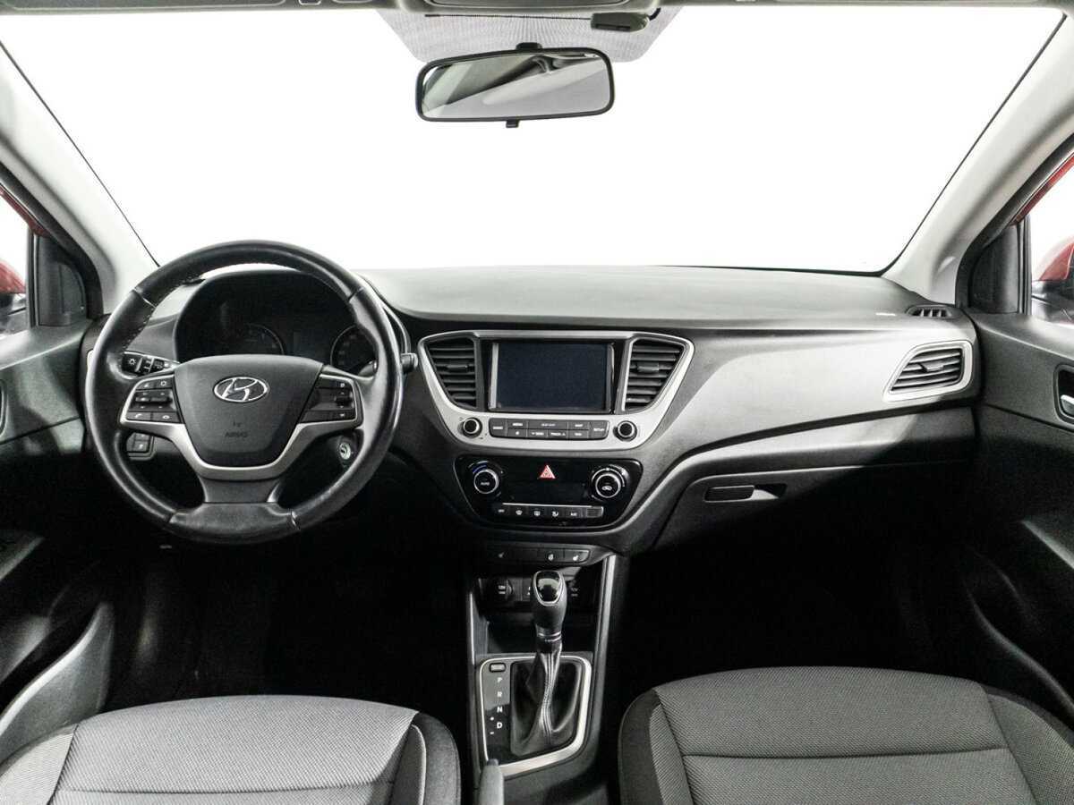 Купить Hyundai Solaris, 2017, 157 026 км, фото №13