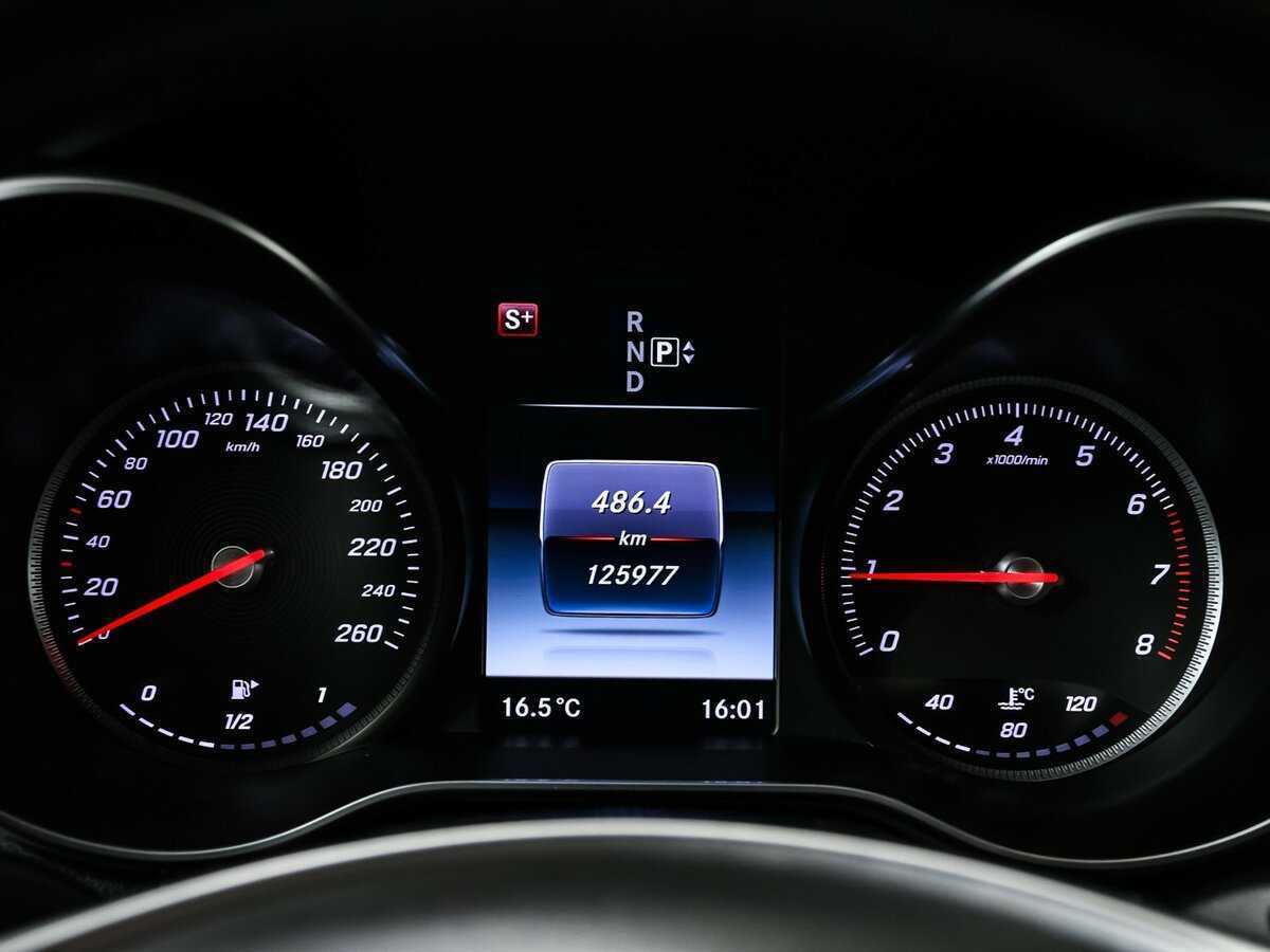 Купить Mercedes-Benz C-Класс 180, 2015, 125 977 км, фото №10