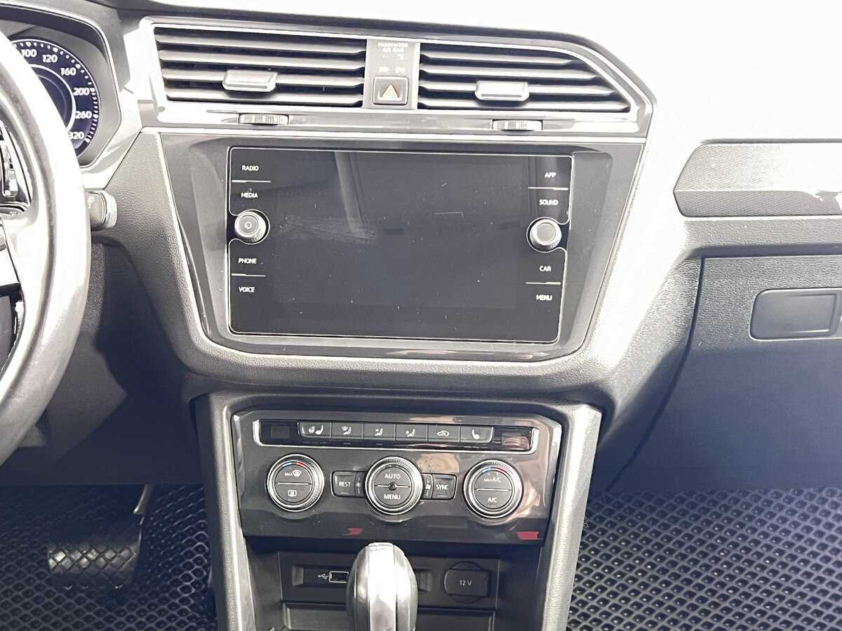 Купить Volkswagen Tiguan, 2018, 160 434 км, фото №12