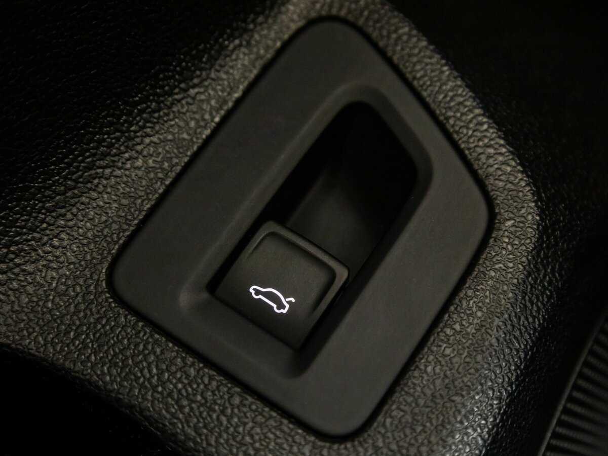 Купить Volkswagen Passat, 2018, 160 888 км, фото №19