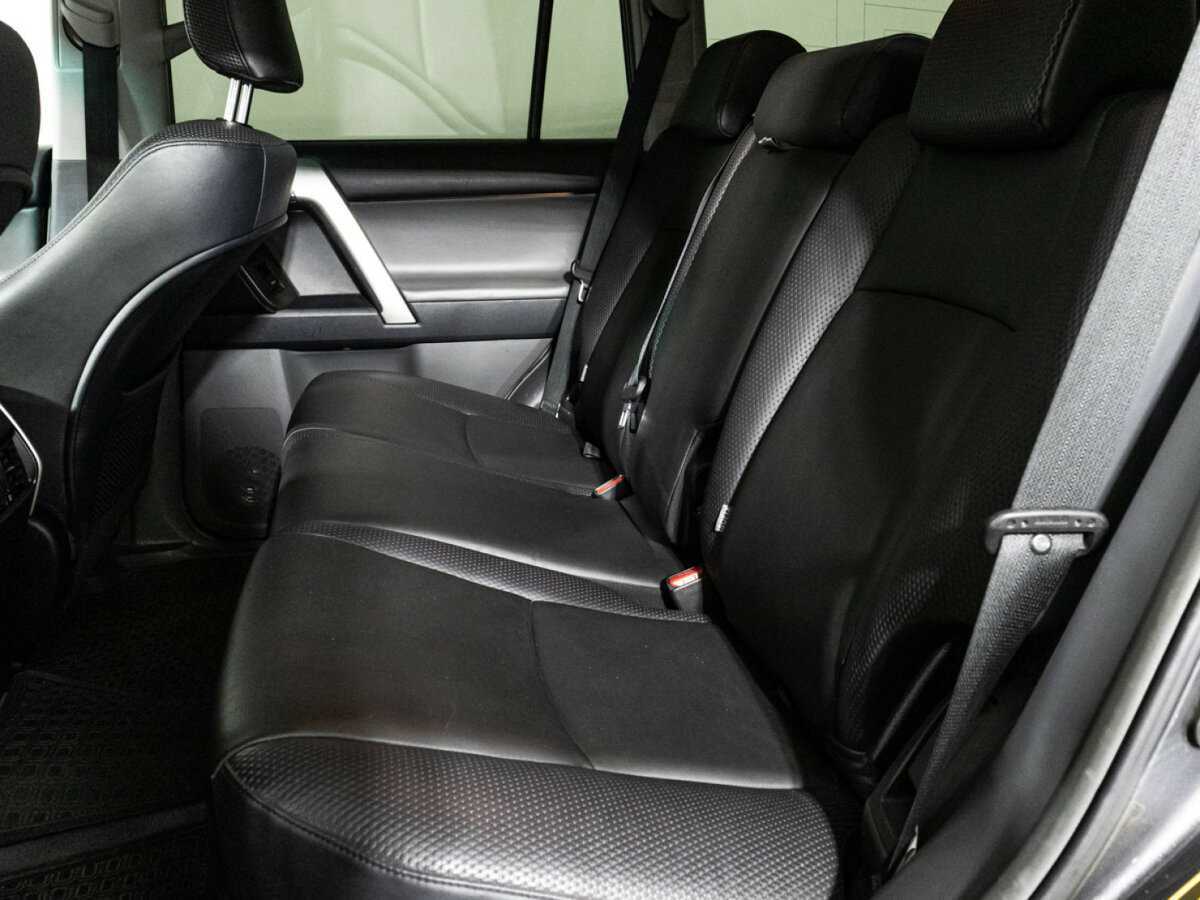 Купить Toyota Land Cruiser Prado, 2012, 154 463 км, фото №9