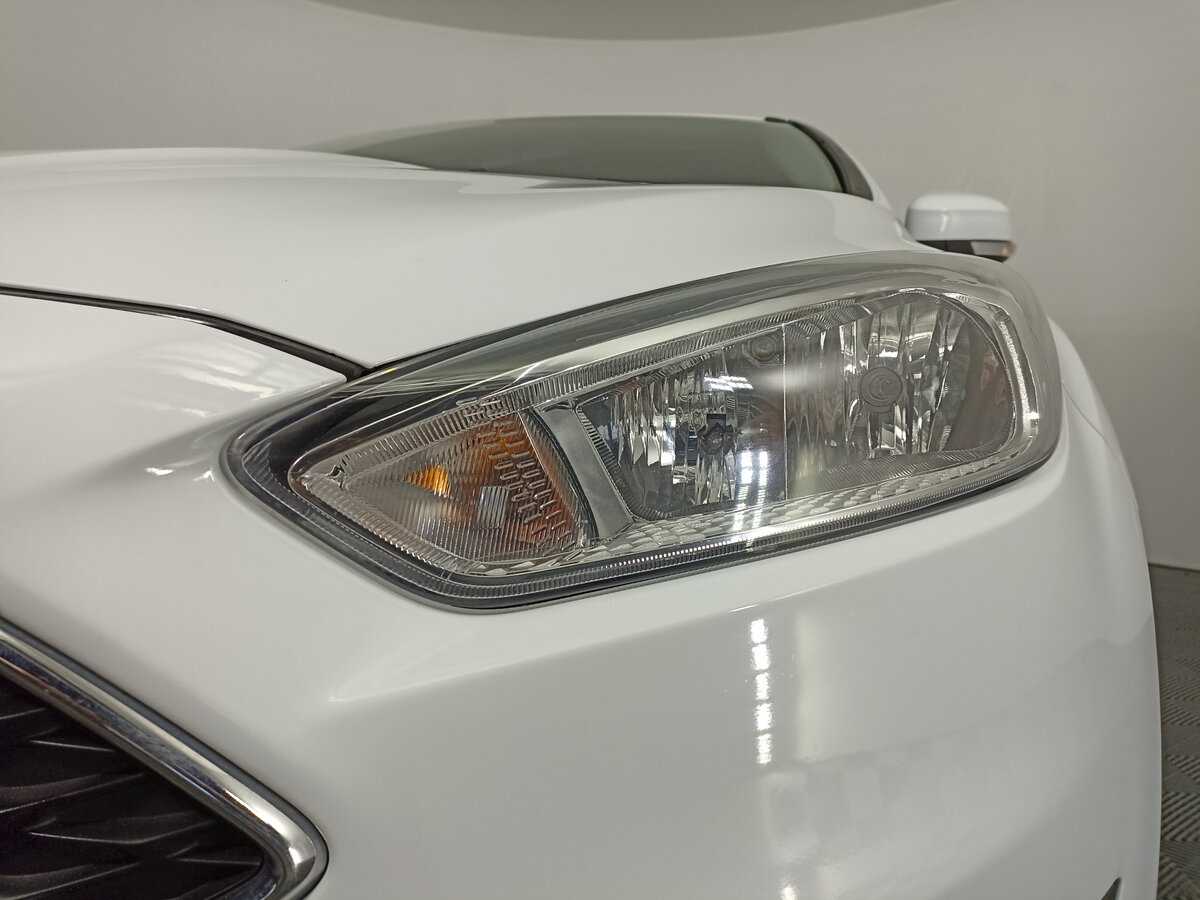 Купить Ford Focus, 2018, 150 408 км, фото №16