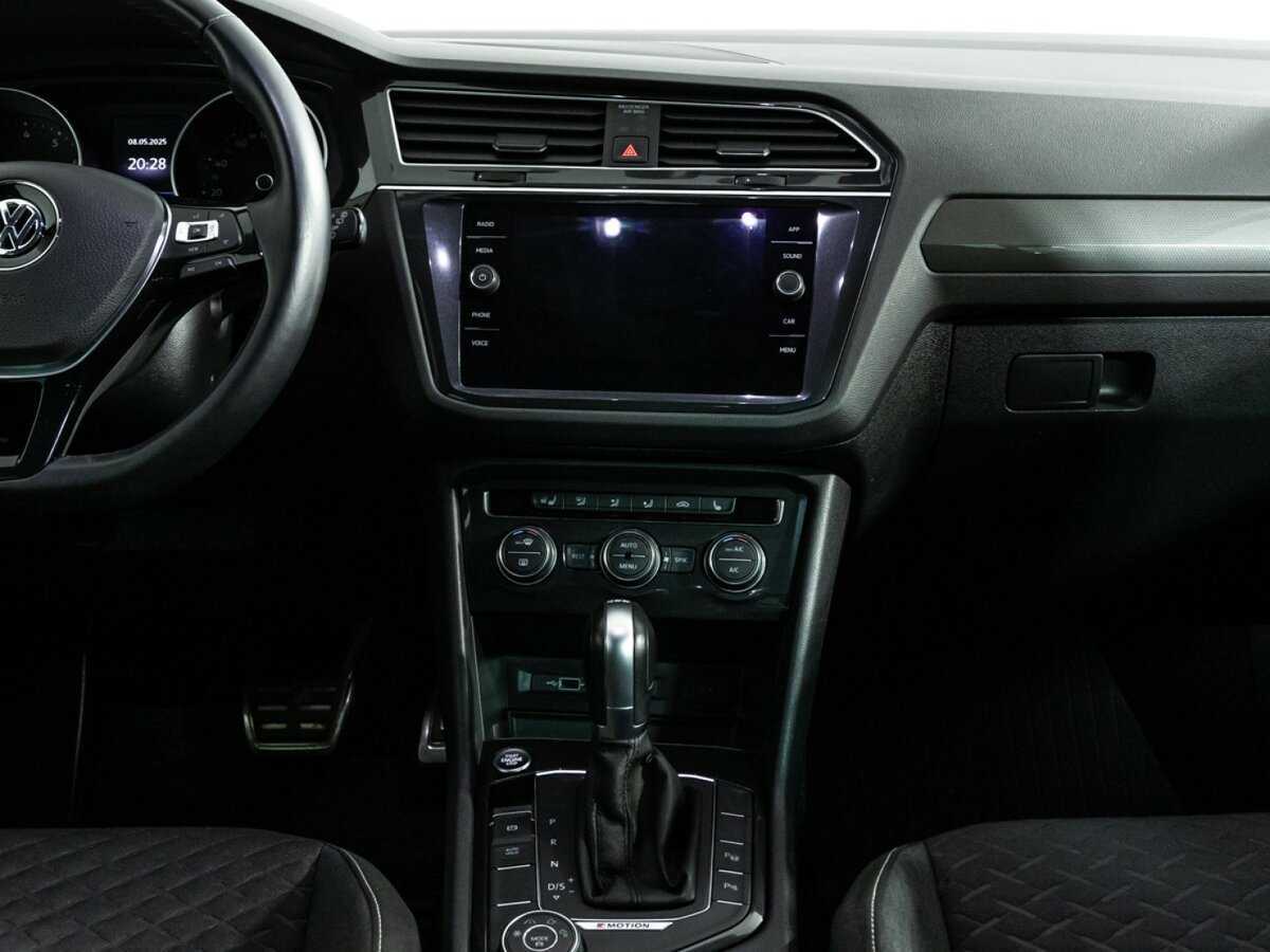 Купить Volkswagen Tiguan, 2018, 83 509 км, фото №14