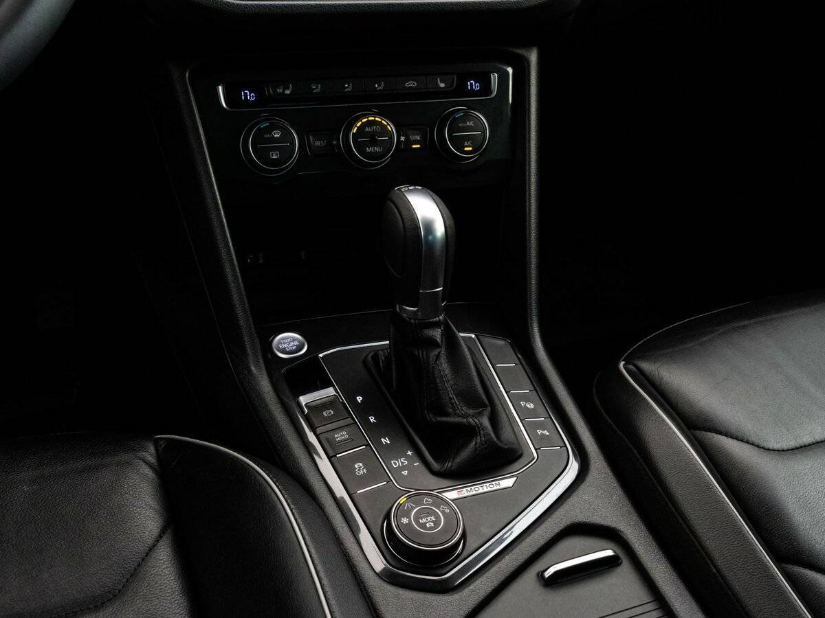 Купить Volkswagen Tiguan, 2017, 176 639 км, фото №13