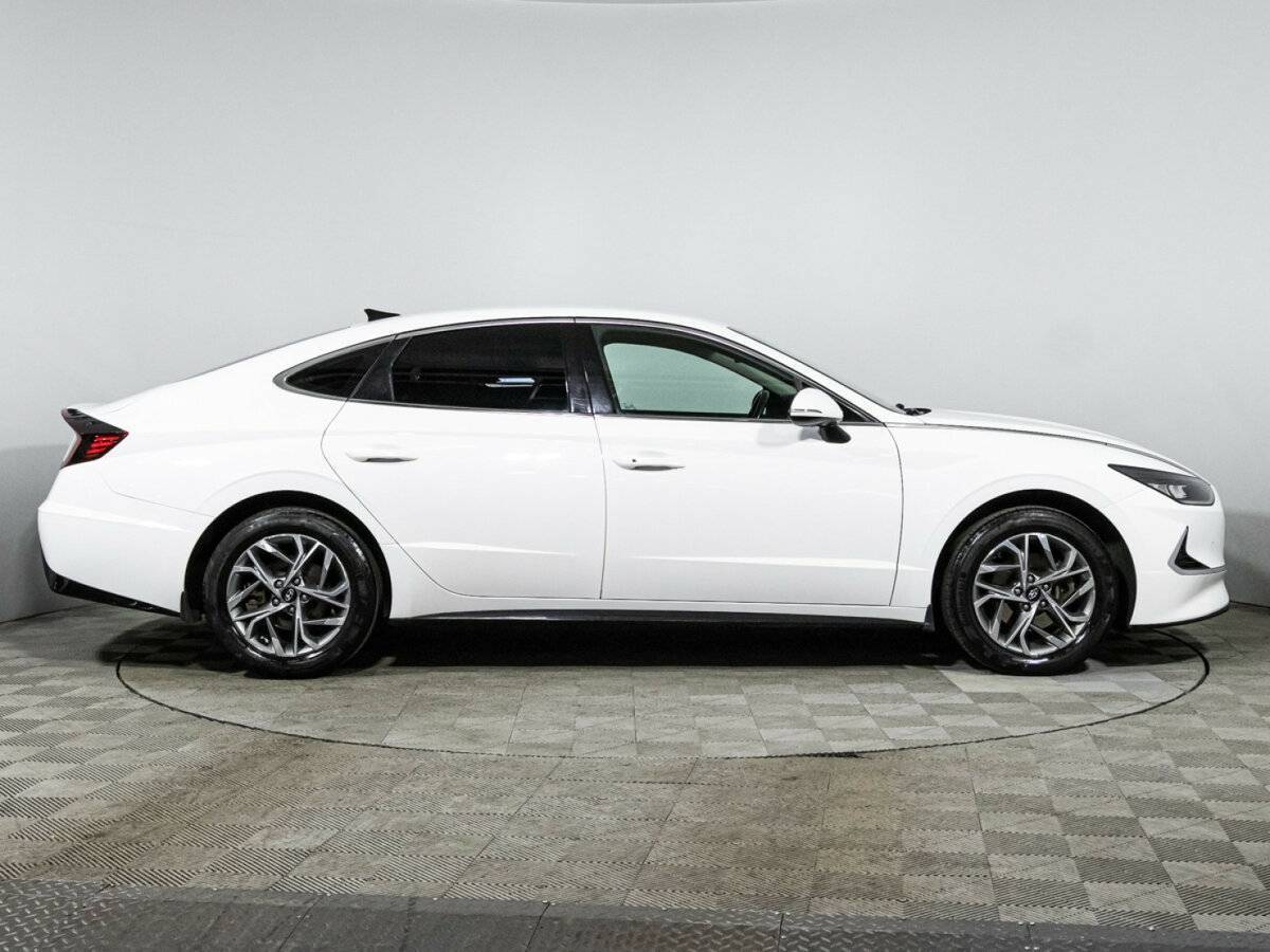 Купить Hyundai Sonata, 2020, 90 000 км, фото №4