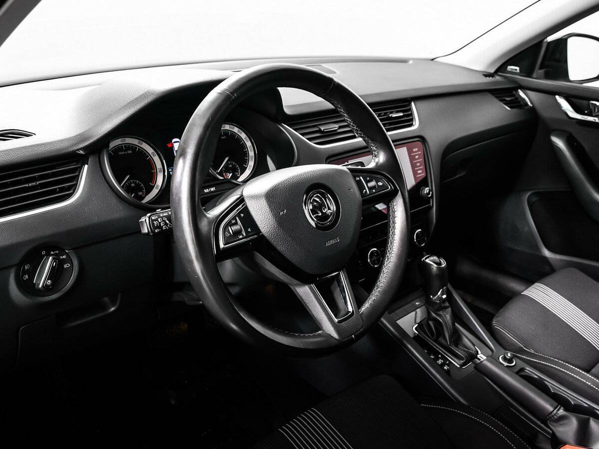 Купить Skoda Octavia, 2017, 101 895 км, фото №12