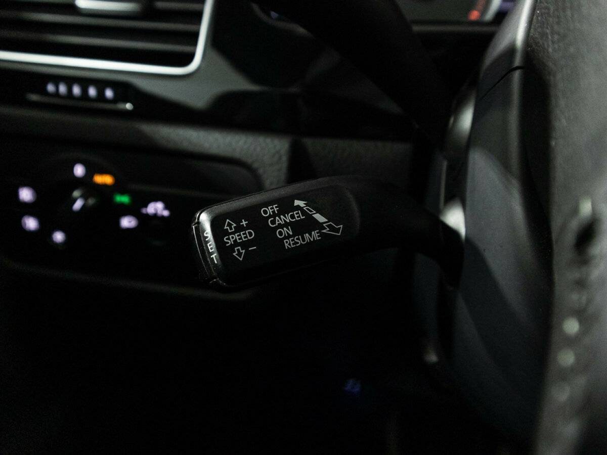 Купить Volkswagen Touareg, 2016, 155 757 км, фото №21