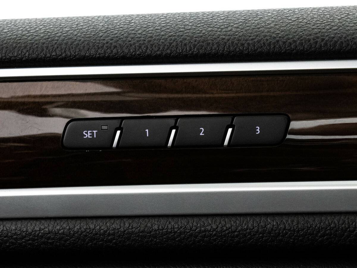 Купить Volkswagen Touareg, 2015, 224 931 км, фото №17