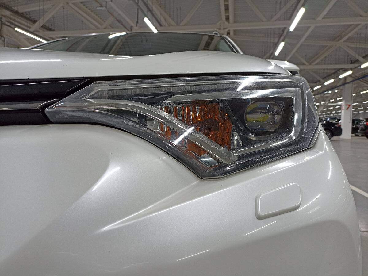 Купить Toyota RAV4, 2017, 209 526 км, фото №17